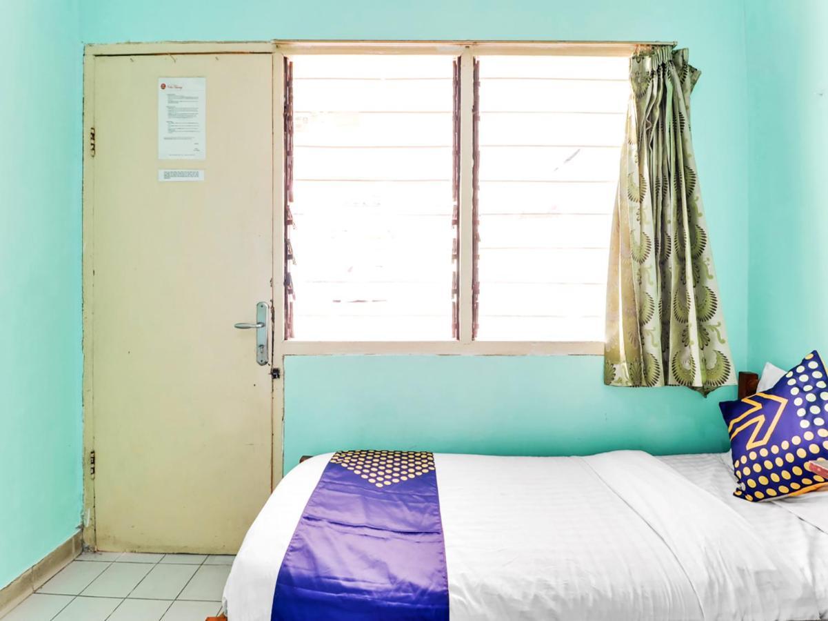 Spot On 90003 Villa Tawang Cianjur Dış mekan fotoğraf